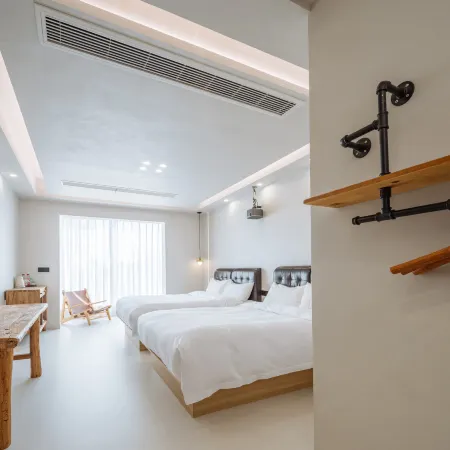 Dongmei Yueju Hostel