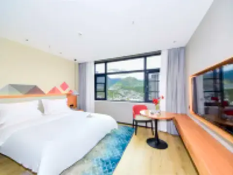 柏漫ホテル（蘭坪ペー族プミ族自治県怒江路センター広場） 蘭坪ペー族プミ族自治県のホテル