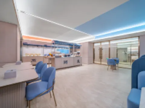 HanTing Hotel (Chongqing Pengshui Shizi Street) Hotels in Pengshui County