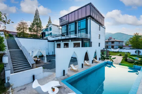 Nanshan Bamboo Sea · Fanpu Courtyard home stay