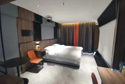 Banshan Weijianshan Smart Homestay (Mengzi Nanhu Park) Hotels in Nanhu Park