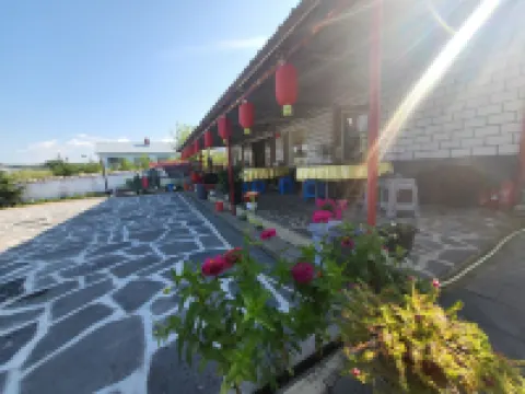 Lake Jingpo Zhoujia Farm Stay