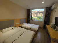 Heyue Hotel