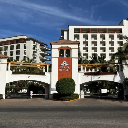 Beachfront 2 BR apartment in Playa Royale Towers in Nuevo Vallarta, MX