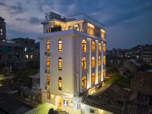 Floral Hotel·Artist hotel (Xima Road Store, memorial archway Street, Chaozhou Ancient City) - 홈스테이