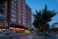 Meisu No. 1 Hotel (Guilin Railway Station Wanxiang City Branch) Hotels in Guilin