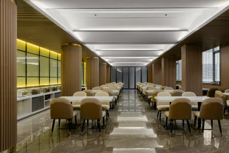 Yinghe Hotel (Chaozhou Ancient City) Отели рядом с достопримечательностью «Confucianism Palace of Haiyang County»