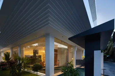 Manyu·Slow Life Net Red Designer Homestay (Sanya West Island Branch) Hotel dekat West Island