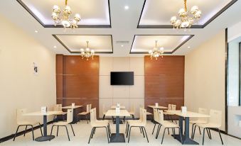 Zigong Huacheng Hotel (Huashang International City)