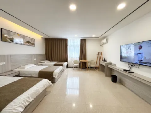 Paradise Village Ice Creek Hotel Hotels near Tian Tang Zhai