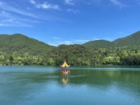禾木湖畔民宿 廬山國家級旅遊風景名勝區-蘆林湖附近的飯店