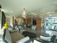 Aura Hotel Hatyai Songkhla Hotel in zona Tempio Wat Laem Pho