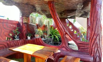 Palm place hotel