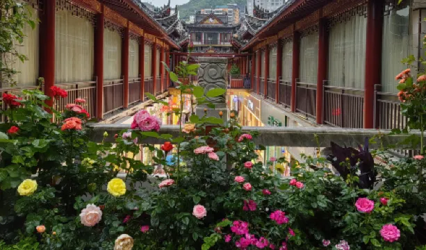 Yanhe Gallery Tianjie Hotel