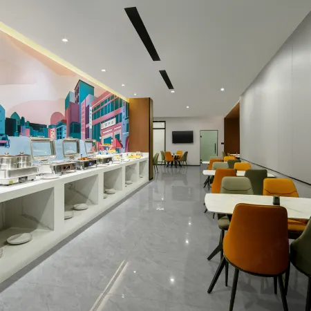 City Comfort Inn Hotel (Korla Kaifaqu Guanweihui)