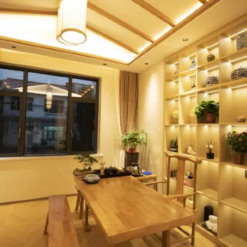 歸來居·Life輕奢山景度假美宿（廬山東門廣場店） 三疊泉附近的飯店