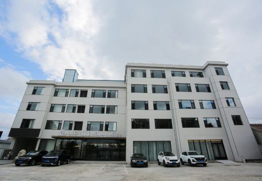 Magnolia Hotel (Yantai Penglai Railway Station) Hotel Overview