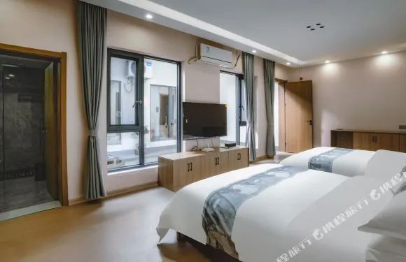 排牙山輕奢民宿