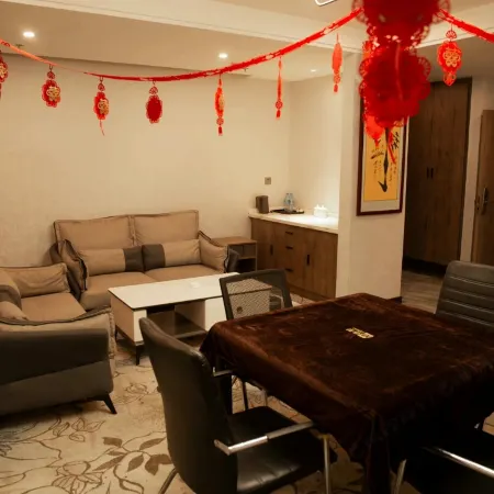 Fengzhen Shunyuan Business Hotel