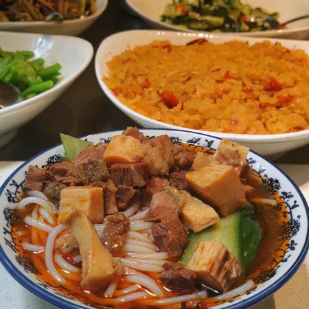 Taoyi Liyuan Hotel