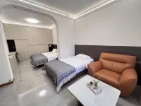 Pengzhou Baoshan Nanxi Chinese Inn