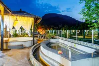 Meitu Hot .Spring Hotel (Emeishan High-speed Railway Station Baoguosi Branch) - Hot Springs