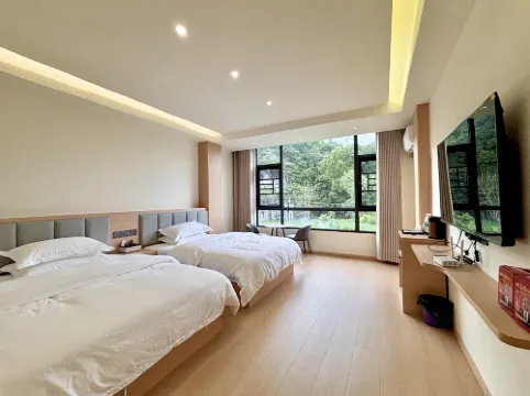 Hezhang Yiyunjian Homestay