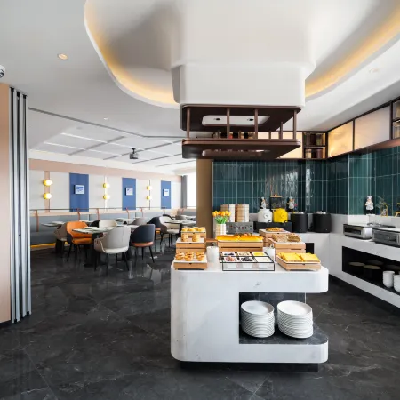 Qimengli · Designer Hotel (Yiwu International Trade City Branch)