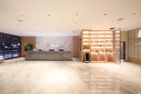 藝龍安雲飯店（新鄭崗李店）