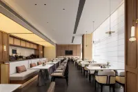 佛山順德龍江會展中心亞朵飯店