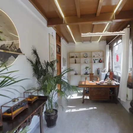 Qiwu • Phoenix Perch • Chinese Elegant Courtyard Boutique Stay (Pingyao Ancient City Scenic Area)