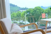 Xinchang Banmutian Homestay (19th Peak) - con vistas a la montaña