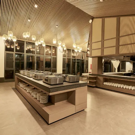 Huajian Quangu Resort Hotel