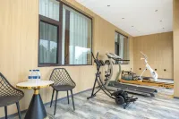WorldWave Hotel (Qingdao Laoshan Scenic Area Yankou Beach Store) - Beach