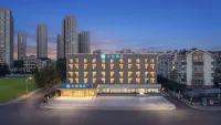 Hanting Hotel (Qingdao Xinduxin Kaide MALL, Shuangshan Metro Station) Hotels in Qingdao