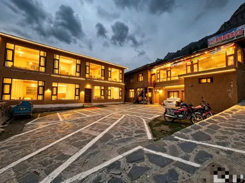 Zha Ga Na Gana Manyuan Homestay (Dari Viewing Platform) - Inns
