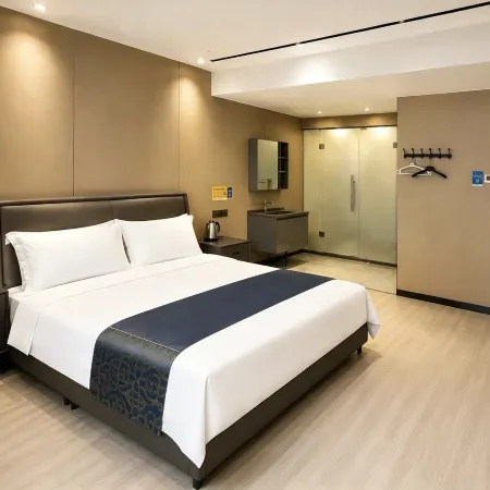 Manta Hotel, Luxi County