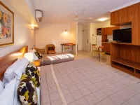 Cairns Queens Court