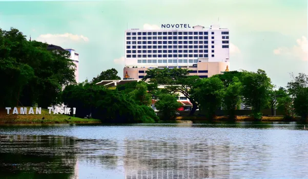 Novotel Taiping Hotels near Spritzer EcoPark