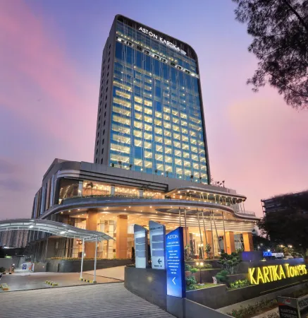 Aston Kartika Grogol Hotel & Conference Center Отели рядом со станцией Поездная станция Гамбир