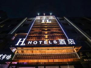 H Hotel