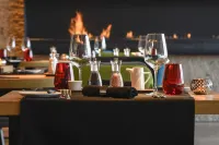 HERMITAGE Lake Lucerne - Beach Club & Lifestyle Hotel