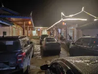 Lugu Lake Caohai Quiet Inn Hotels in Visiting Marriage Bridge / Chohai Resort