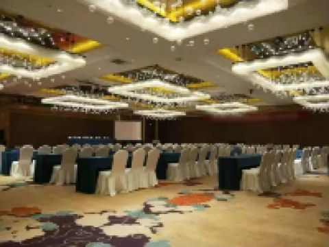 블루 호라이즌 준화 호텔 (광라오 개발구 관리위원회)