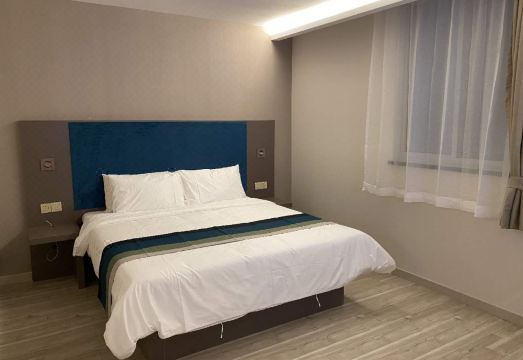 홈인 셀렉티드 객실 내부