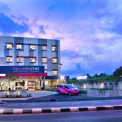 Favehotel Margonda Hotels near Margo City