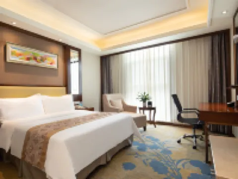 ブルー ホライゾン ジュン ホワ ホテル 費県 費県のホテル