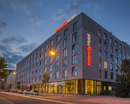 IntercityHotel Saarbrücken Hotels in Saarbruecken