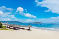 Sheraton Sanya Yalong Bay Resort - Parkplatz