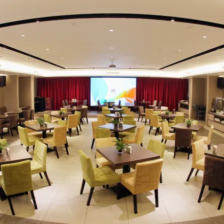 Homeinn Plus Hotel (Tai'an Dongyue Street Renault Wuyue Plaza)
